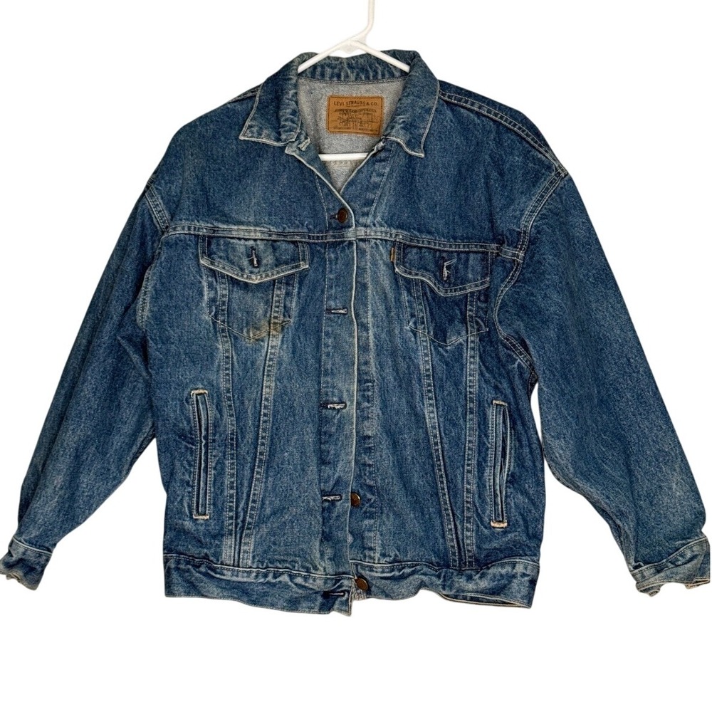 Vintage Levis Denim Med Trucker Jacket Jean Jacket Classic Distressed Retro